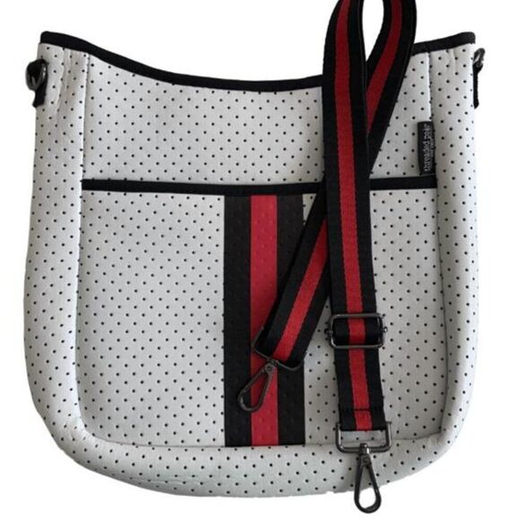 Neoprene NWT Messenger - Picture 1 of 7